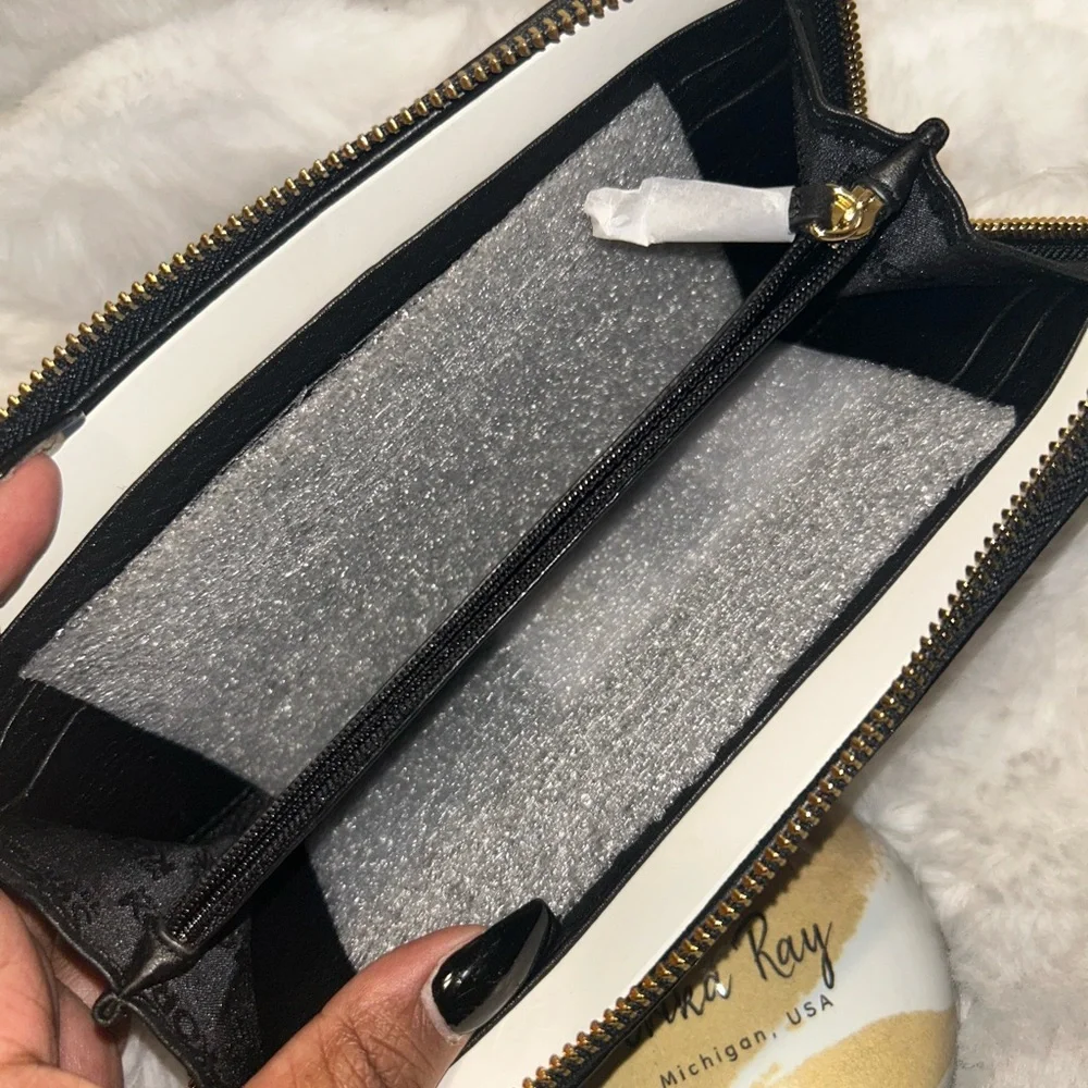 Michael Kors‎ Black Long Zippy Wallet